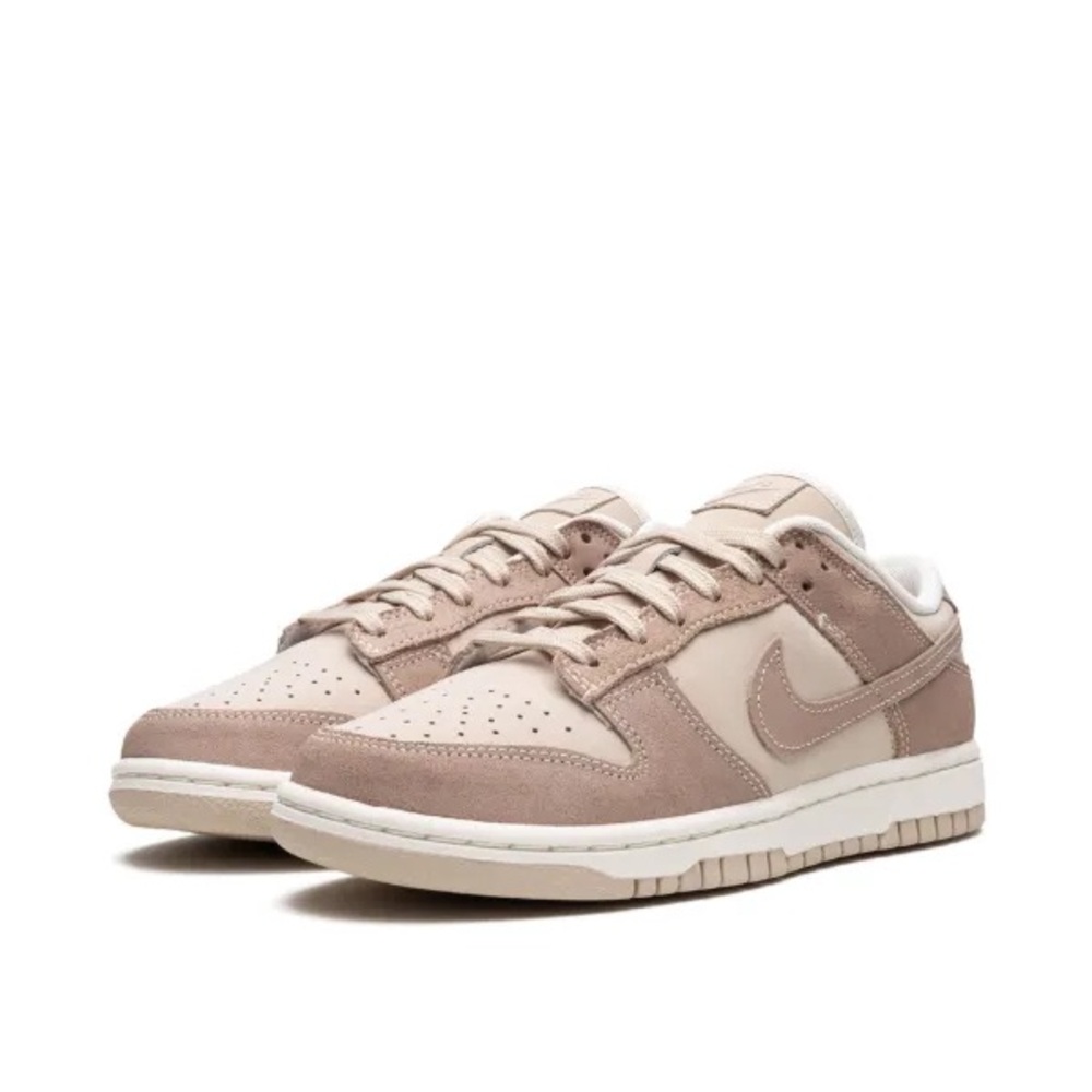Nike Low Dunk Sanddrift
